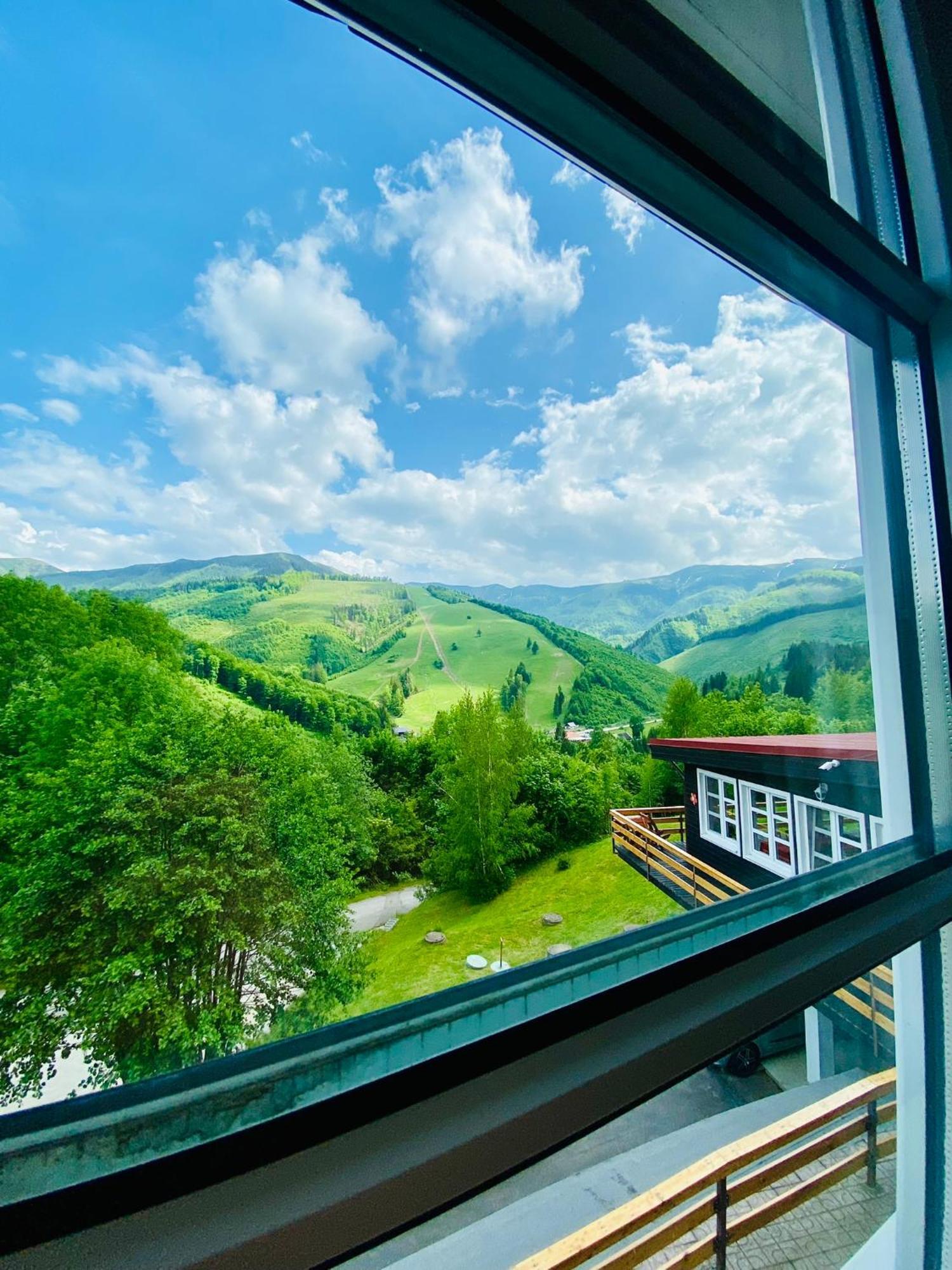 Hotel Pod Sokolím Terchová Exteriér fotografie